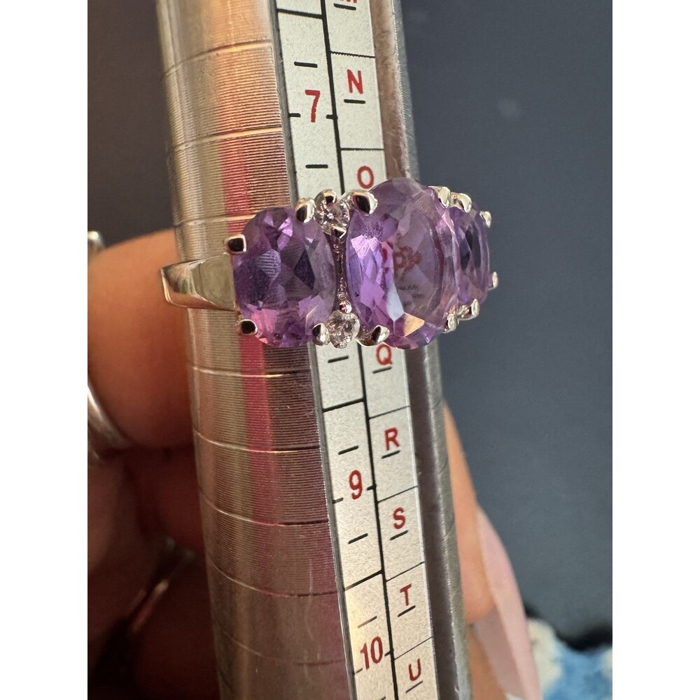 .925 Sterling Silver PURPLE TOPAZ 3 STONE ring  size 8